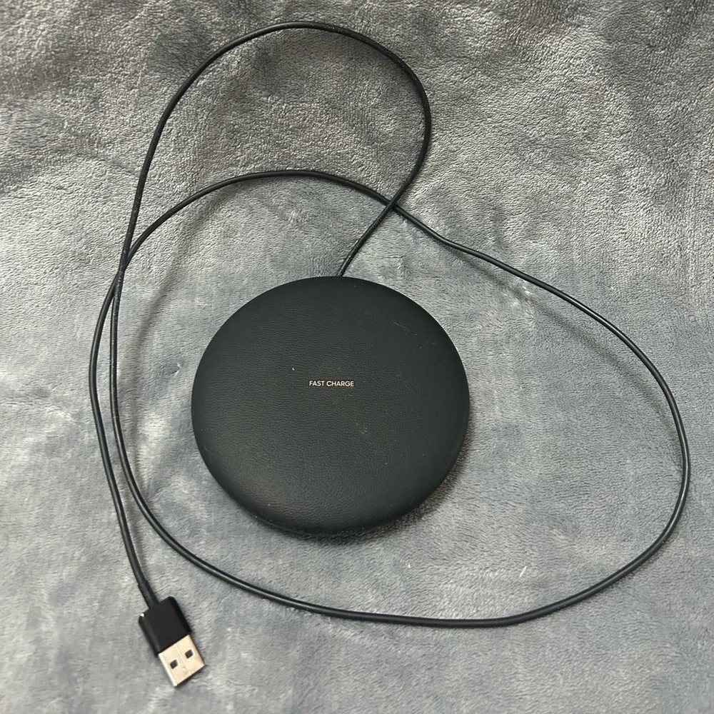Samsung EP-PG950 Fast Charger Convertible Wireless Charging Stand Pad